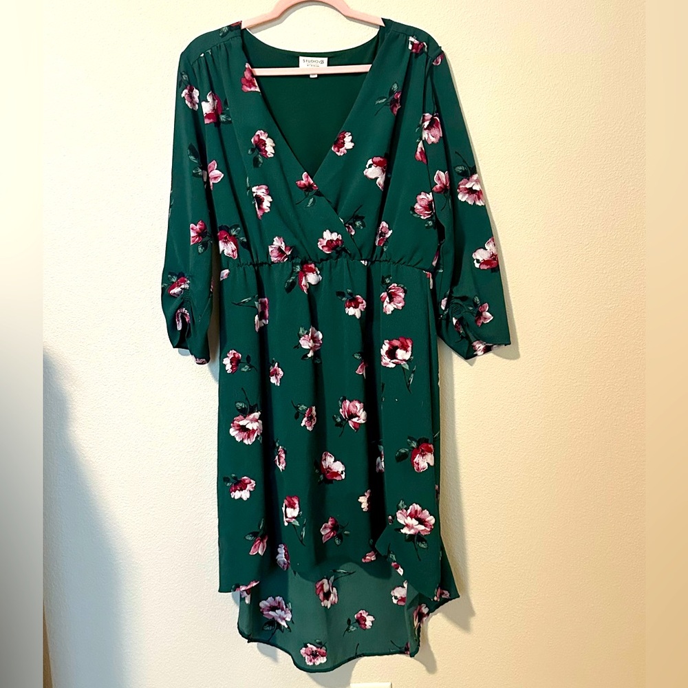 Studio B Women’s Midi Green Floral Pattern Dress